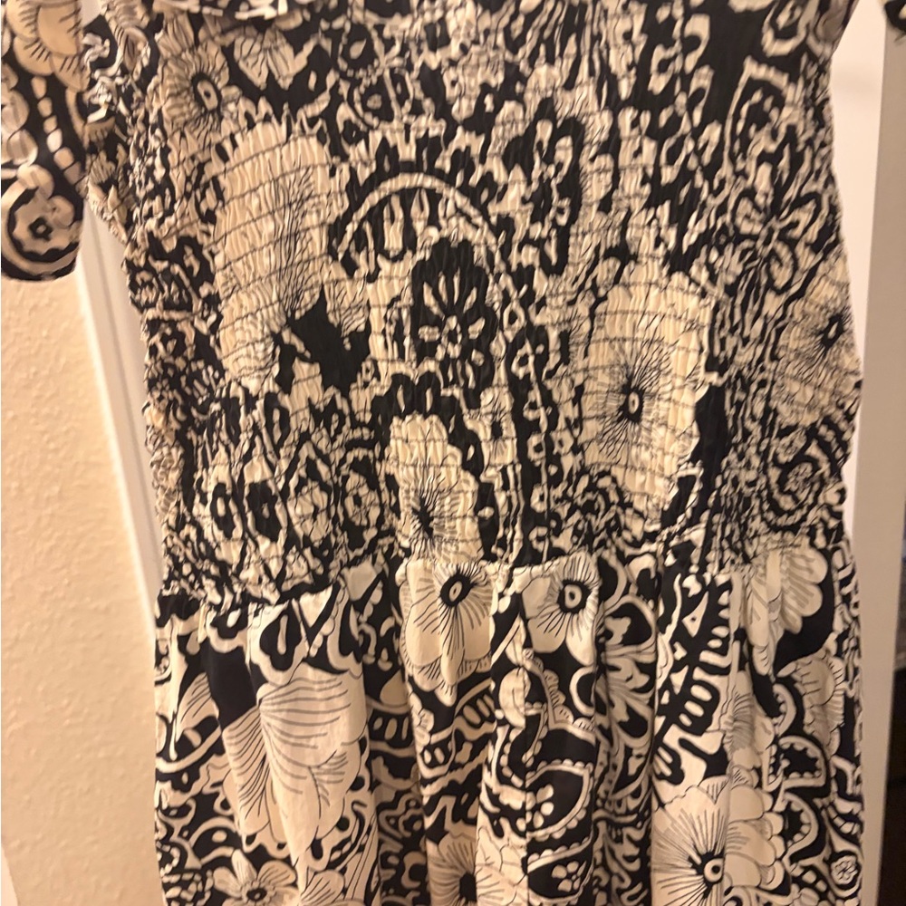 Umgee Black and Cream Floral Paisley Maxi Sundress - Picture 6 of 8
